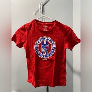 REEBOK NHL New York Rangers Red Shirt Boys Youth Size S (8)